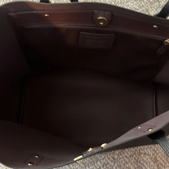Coach women’s Town Tote Bag with Gold Accents - Picture 3 of 7
